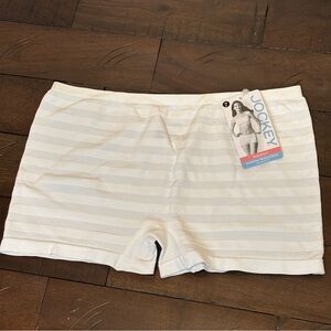 Jockey Boyshort Seamfree Matte & Shine Modern Fit - White - Size 7 - NWT